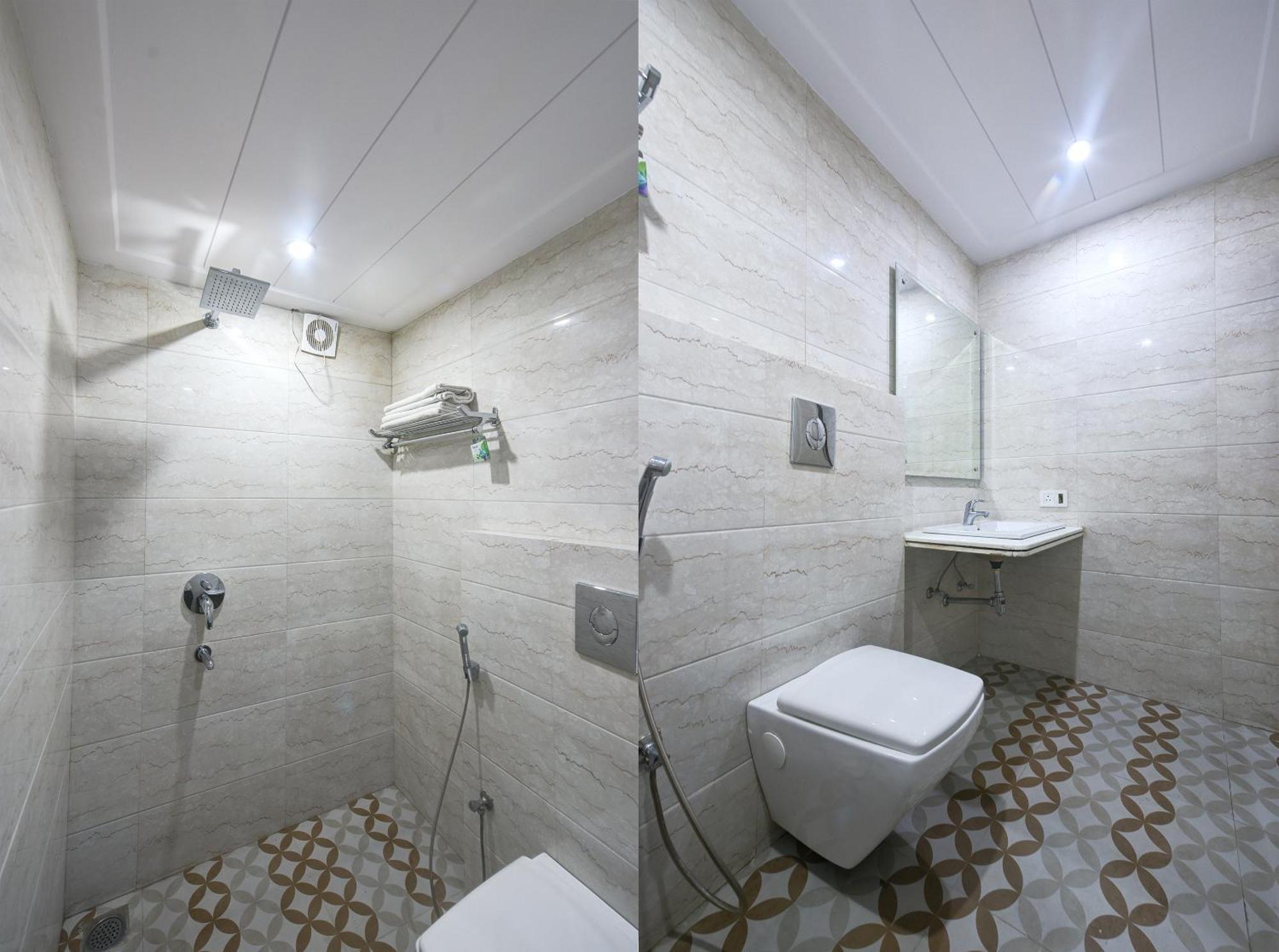 Hotel Geet Deluxe 新德里 外观 照片